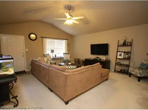 2112 Jasmine Dr, Fort Smith, AR 72904 photo 3