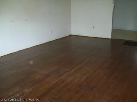 3015 S Bluff Ave, Fort Smith, AR 72901 photo 3