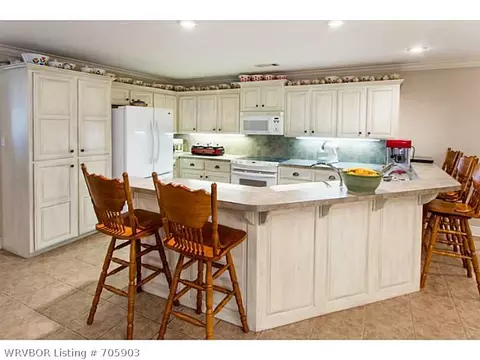 300 S 16 St, Lavaca, AR 72941 photo 7