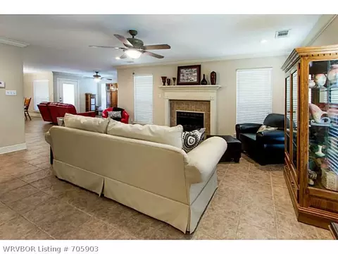 300 S 16 St, Lavaca, AR 72941 photo 6