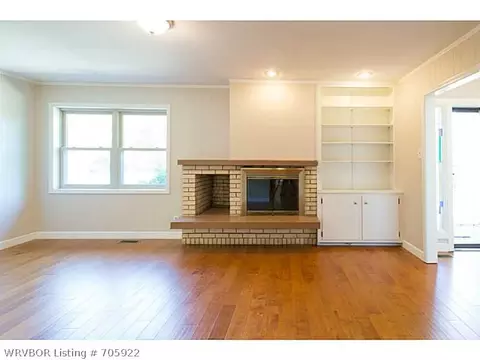 3323 S 33rd Cir, Fort Smith, AR 72903 photo 4