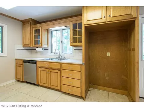 3323 S 33rd Cir, Fort Smith, AR 72903 photo 9