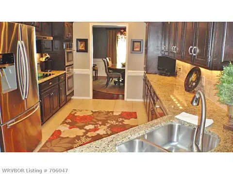 10300 Queensbury Way, Fort Smith, AR 72908 photo 6