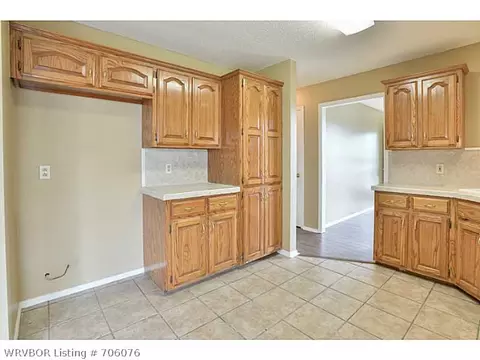 9305 Darlington Cir, Fort Smith, AR 72908 photo 13