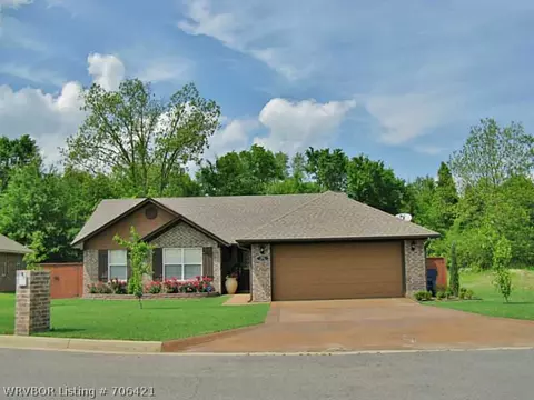 1905 Rocky Ct, Fort Smith, AR 72904 photo 1