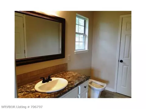 2011 E Hickory Dr, Greenwood, AR 72936 photo 13