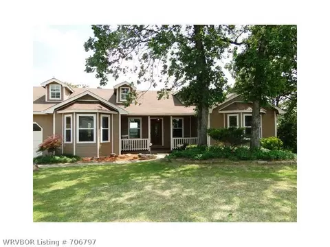 2011 E Hickory Dr, Greenwood, AR 72936 photo 1