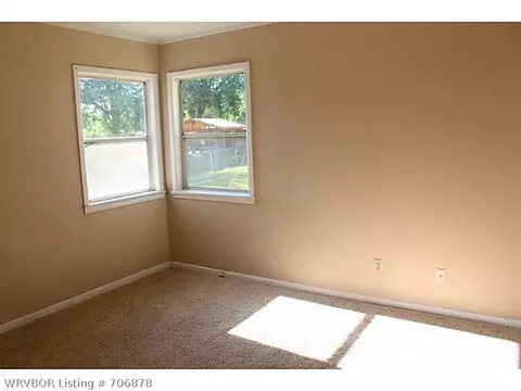 1805 Vicksburg St, Fort Smith, AR 72901 photo 10