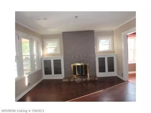 601 N 20th St, Fort Smith, AR 72901 photo 2