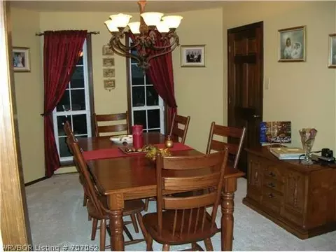 7718 S Williamsburg Rd, Fort Smith, AR 72903 photo 2