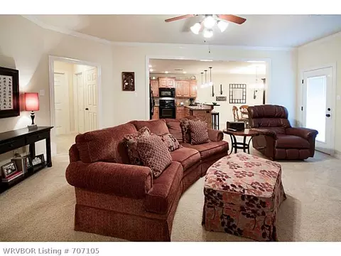 6307 Hickory Ln, Fort Smith, AR 72916 photo 2
