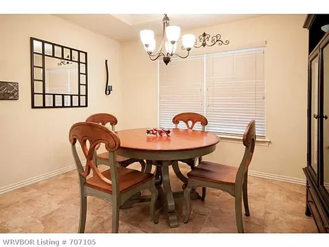6307 Hickory Ln, Fort Smith, AR 72916 photo 5