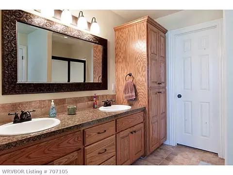 6307 Hickory Ln, Fort Smith, AR 72916 photo 8