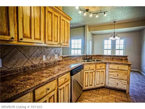 6402 Fieldstone Rd, Alma, AR 72921 photo 4