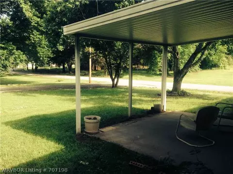 600 N 2nd St, Lavaca, AR 72941 photo 10