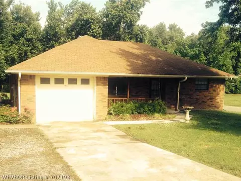 600 N 2nd St, Lavaca, AR 72941 photo 1