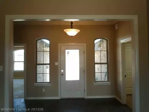 6106 Red Oak Ct, Fort Smith, AR 72916 photo 3