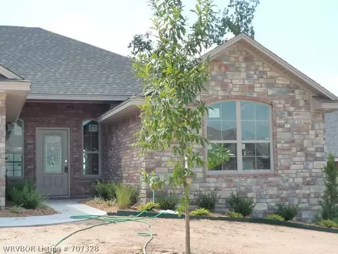 6106 Red Oak Ct, Fort Smith, AR 72916 photo 2