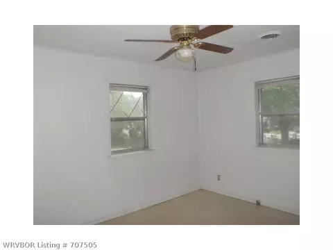 4607 S 29th St, Fort Smith, AR 72901 photo 8