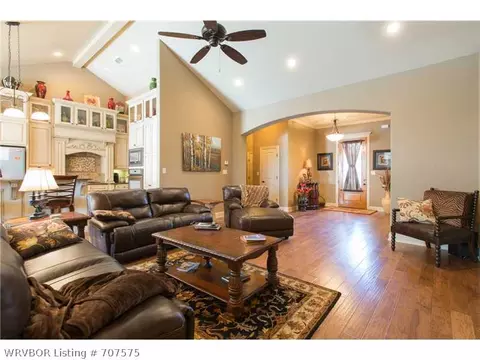 6608 Timber Ridge Ct, Fort Smith, AR 72903 photo 2