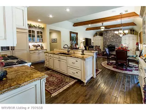 11507 Southcrest Dr, Fort Smith, AR 72916 photo 6