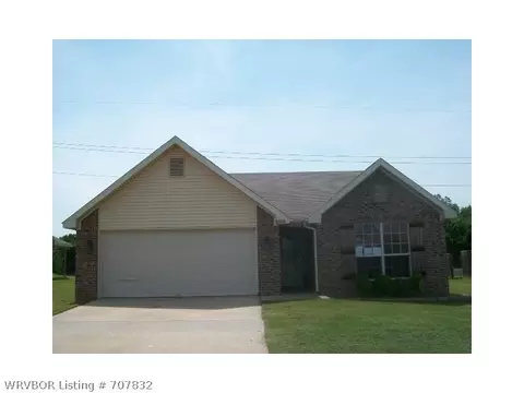 8408 Avignon Dr, Fort Smith, AR 72908 photo 1