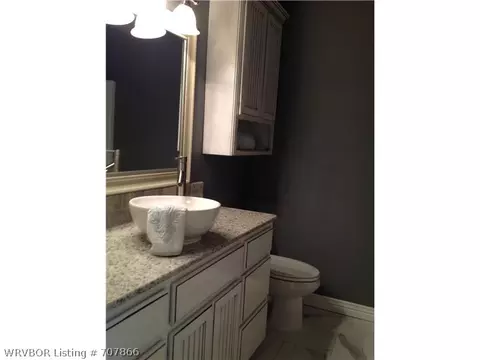 8518 Gatehouse Way, Fort Smith, AR 72916 photo 10