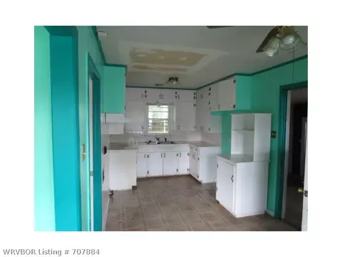 4120 Bradley Dr, Fort Smith, AR 72904 photo 3