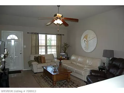2406 Ridgeway Ln, Barling, AR 72923 photo 3