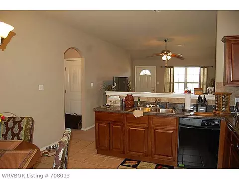 2406 Ridgeway Ln, Barling, AR 72923 photo 6