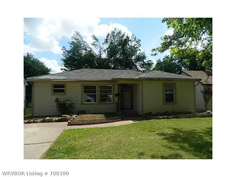 608 N 30th St, Fort Smith, AR 72901 photo 1