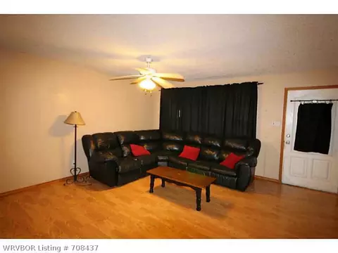 8211 Holly Ave, Fort Smith, AR 72908 photo 4