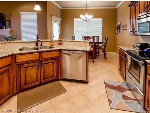 1203 Bur Pl, Alma, AR 72921 photo 5