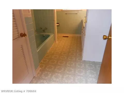 5212 Birnie Ave, Fort Smith, AR 72904 photo 9