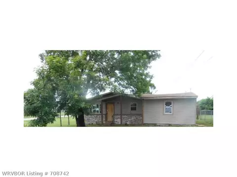 805 Creston St, Fort Smith, AR 72908 photo 3