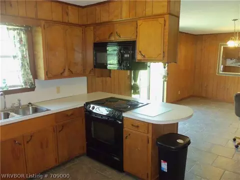 400 E 1st St, Hartford, AR 72938 photo 3