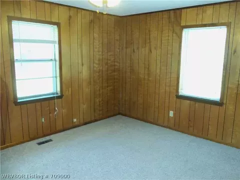 400 E 1st St, Hartford, AR 72938 photo 7