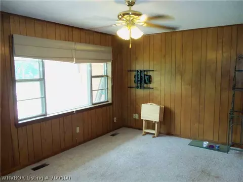 400 E 1st St, Hartford, AR 72938 photo 2