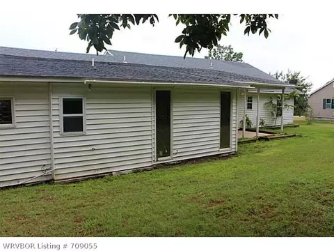 308 NE Hwy 10 Hwy, Hackett, AR 72937 photo 3