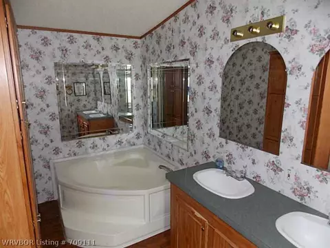 44 E State St, Magazine, AR 72943 photo 8