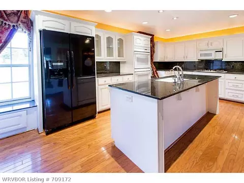 2218 W Glen West Way, Fort Smith, AR 72916 photo 6