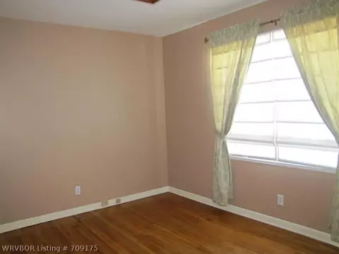 1816 Vicksburg St, Fort Smith, AR 72901 photo 18