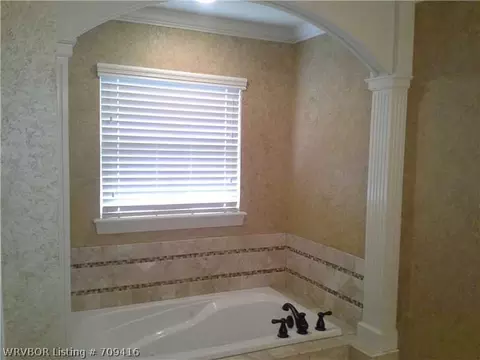 5607 Thomas Rd, Fort Smith, AR 72916 photo 8