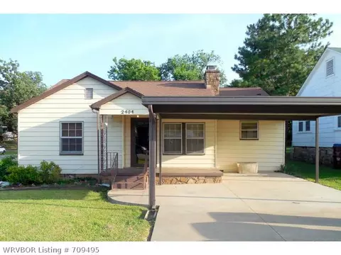2404 S Q St, Fort Smith, AR 72901 photo 1