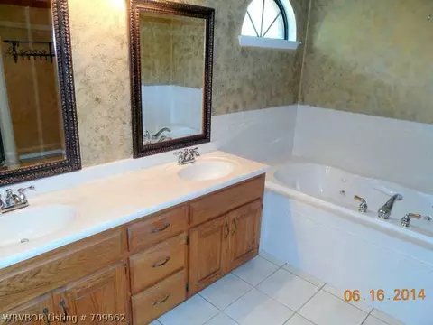 8613 Skypark Dr, Fort Smith, AR 72903 photo 12