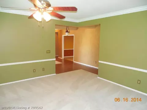 8613 Skypark Dr, Fort Smith, AR 72903 photo 4