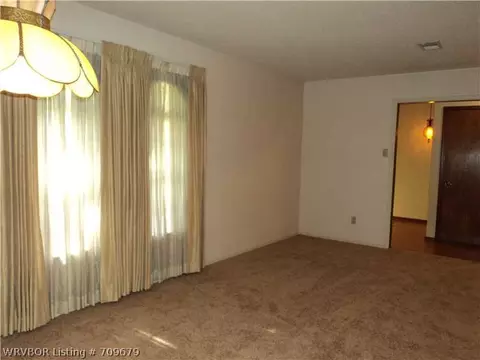1503 Hendricks Blvd, Fort Smith, AR 72903 photo 6