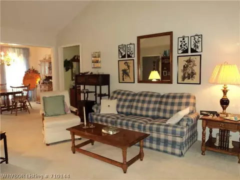 9904 Hanover Dr, Fort Smith, AR 72908 photo 5