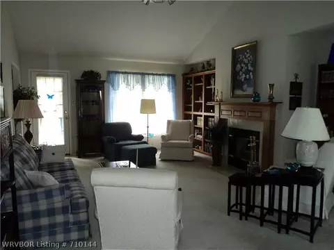 9904 Hanover Dr, Fort Smith, AR 72908 photo 6