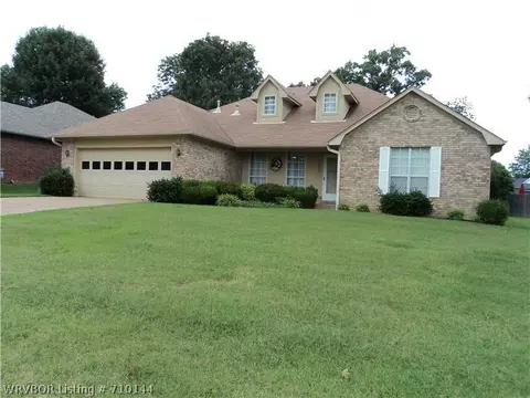 9904 Hanover Dr, Fort Smith, AR 72908 photo 1
